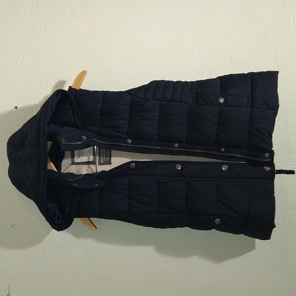 Abercrombie & Fitch navy blue puffer vest with attached hood. Size S.